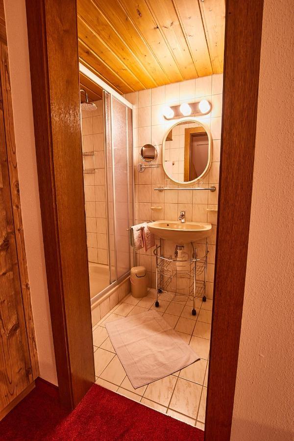 Landhaus Ennemoser แลงเงนเฟลด์ ภายนอก รูปภาพ